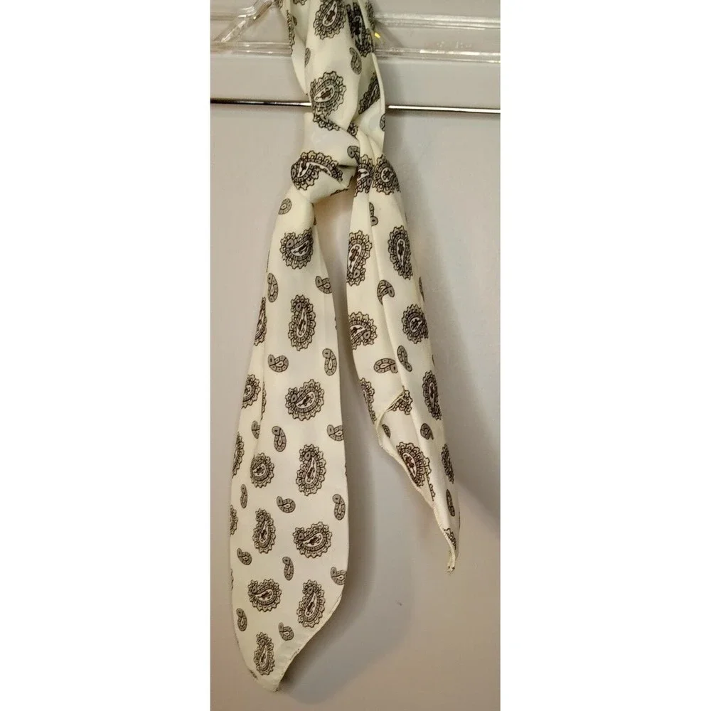 Vintage neck scarf